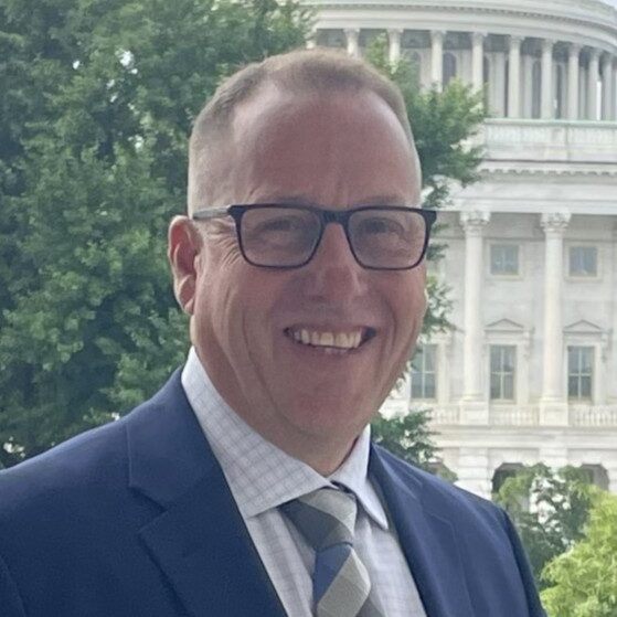 Headshot_Gene Saurborn_cropped